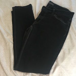 Levi’s 524 too superior